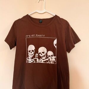 Brown Women’s Skeleton Graphic Tee